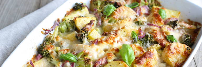 Cheesy Potato and Broccoli Egg Bake