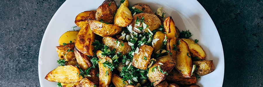Herb roasted potatoes with spices