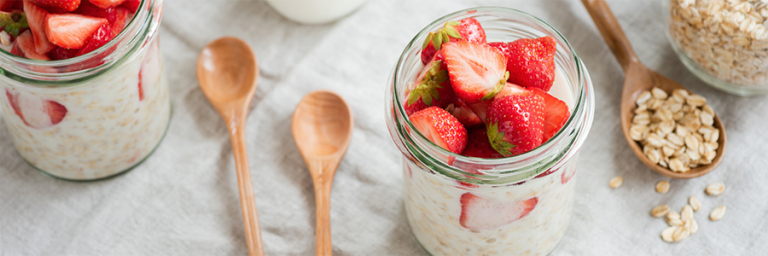 Avena con Fresas (Reposadas Durante la Noche)