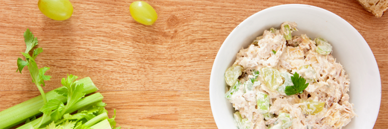 Quick Grape and Apple Chicken Salad