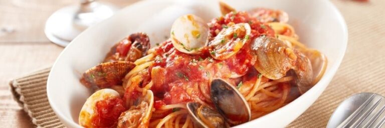 Spicy Spaghetti and Clams